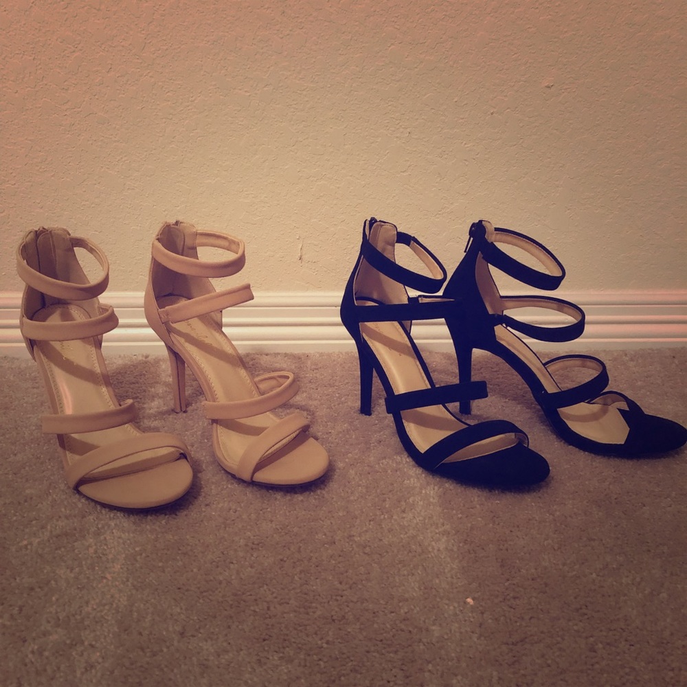 Strappy sandal bundle